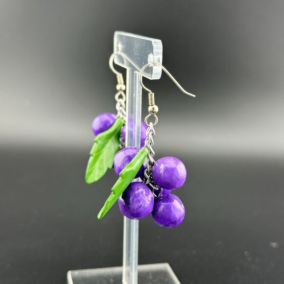Fun Grapevine Light Wood Grape Berries Dangle Earrings Purple Green Handmade 2" - Picture 8 of 10